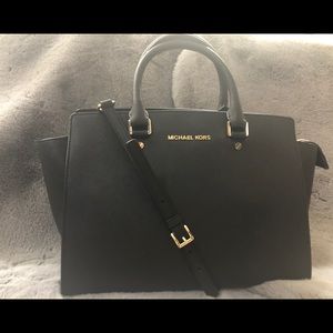 Michael Kors handbag